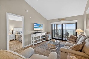 TV, books - Beautiful Mariner point condo with sweeping views of the bay! incredible value! (Sanibel)