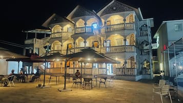 Restauration extérieure