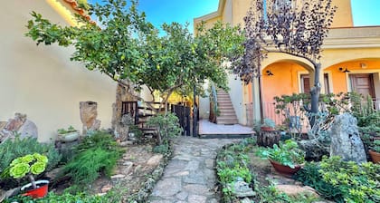 " Charming Village Deluxe "