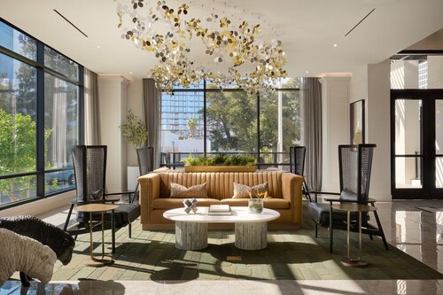 Blueground | Santa Clara, pool, nr Central Park