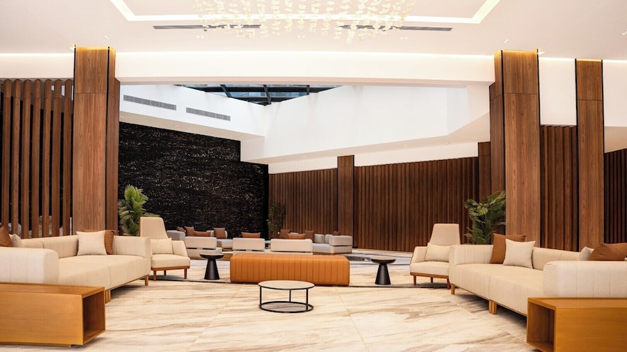 Golden Tulip Muscat The Village