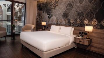 Select Comfort beds, in-room safe, desk, laptop workspace