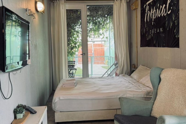 Family Room, Non Smoking | WiFi (free)