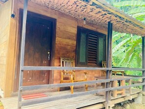 Kamar Double Deluks, balkon, pemandangan kebun | Teras/patio