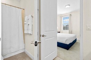 House (Multiple Bedrooms) | Interior - 7500-8-ma-well Equipped Home (Kissimmee)