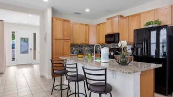 House (Multiple Bedrooms) | Interior