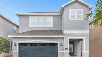 House (Multiple Bedrooms) | Interior