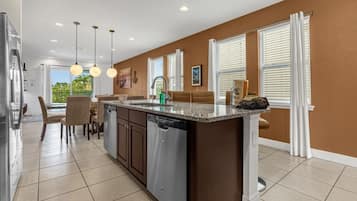 House (Multiple Bedrooms) | Interior