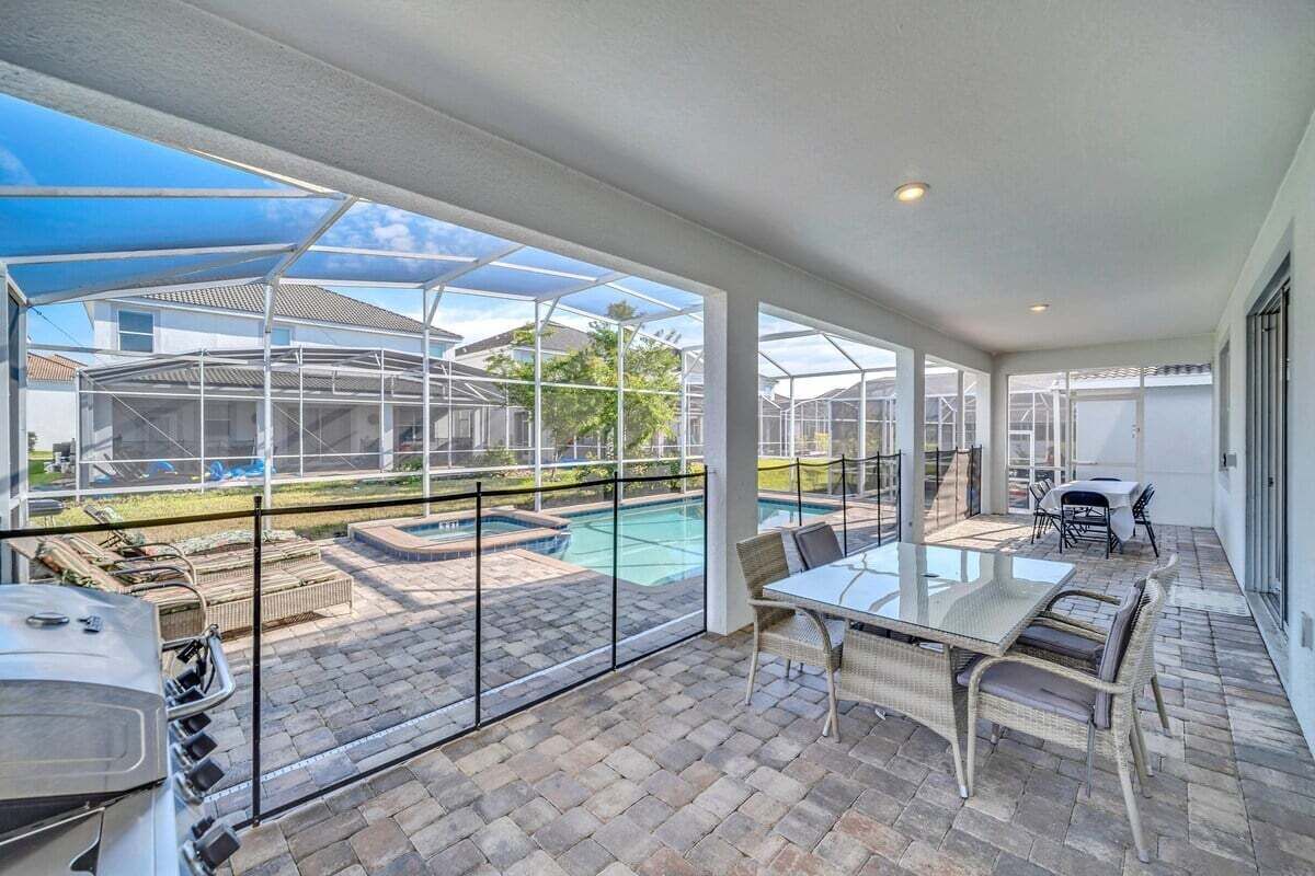 House (Multiple Bedrooms) | Interior