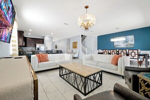 Interior - 1571 Observer Lane, Davenport-8bed (Davenport)