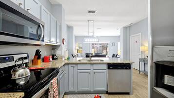 Casa (3 Bedrooms) | Parte interna