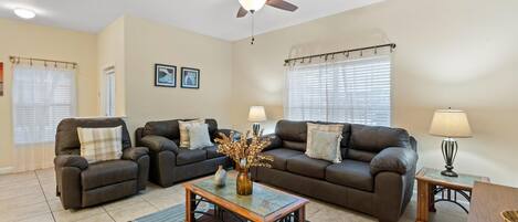 Biệt thự (5 Bedrooms) | Mặt tiền nơi lưu trú