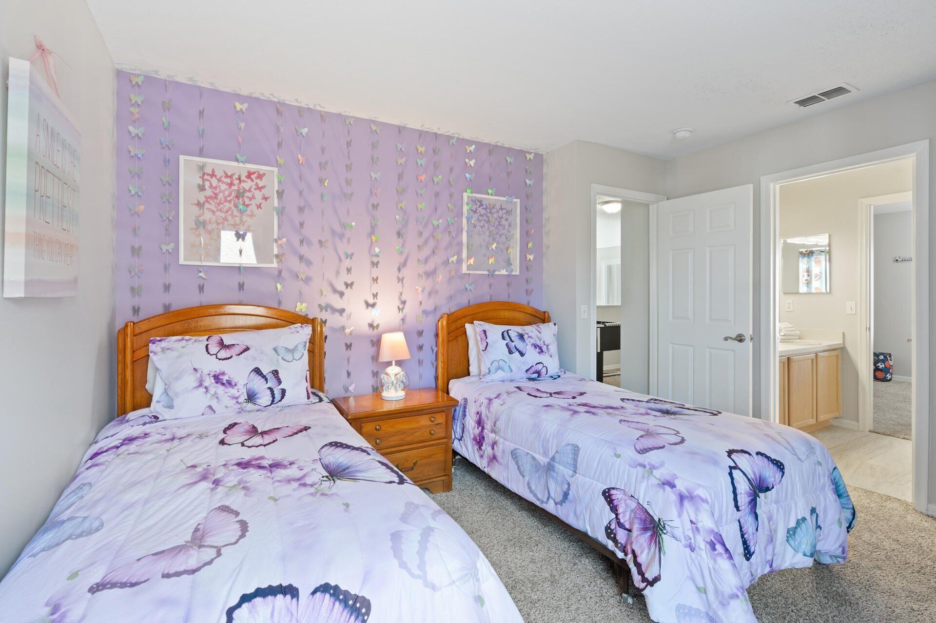 House (6 Bedrooms) | Front of property