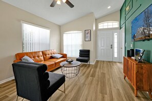House (3 Bedrooms) | Interior - Pet-friendly Home w Pool Near Disney & Champions Gate (Davenport)