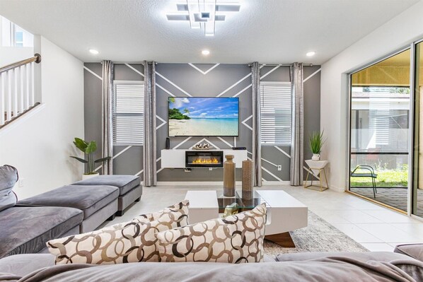 House (Multiple Bedrooms) | Front of property - Solara Resort Grand 7-bedroom Villa With Private Pool, Spa & Themed Rooms (Kissimmee)