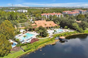 Interior - Encantada Resort - Spacious 3-bedroom Villa With Private Pool Near Disney (Kissimmee)