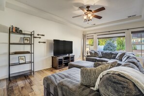 Interior - Spacious Family Getaway Near Downtown (Fountain)