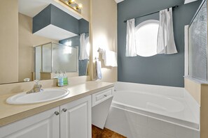 House (5 Bedrooms) | Interior - Tuscan Hills Home Private Pool, Game Room& Near Disney (Davenport)