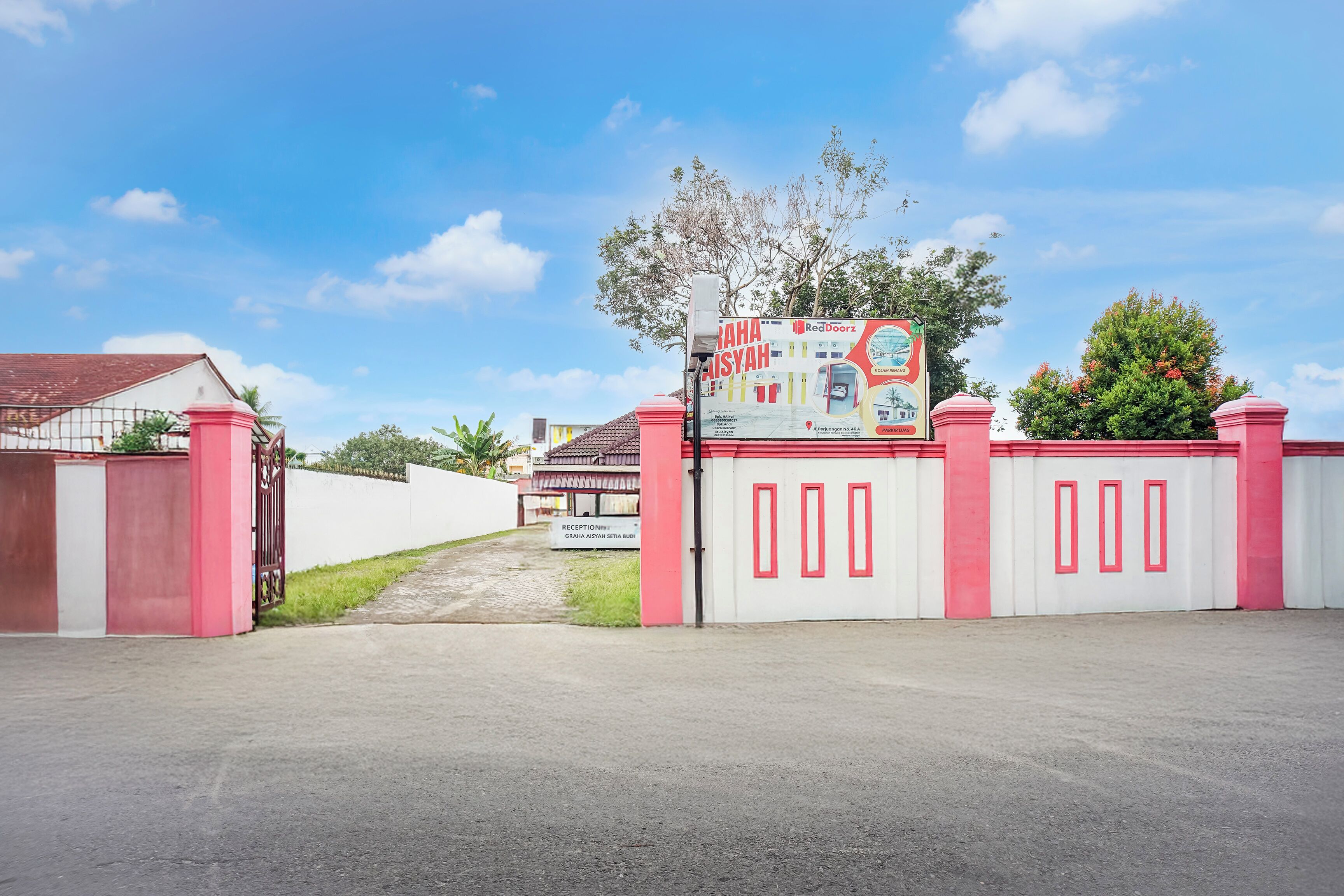 Ingresso della struttura