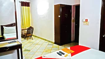 Deluxe Double Room, Balcony | Desk, free WiFi