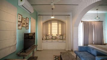 Villa Room with Private Pool | In-room safe, desk, laptop workspace, free WiFi