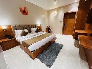 Free WiFi - HOTEL SHREE JEE  (Chitrakoot)