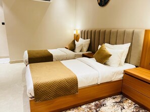 Free WiFi - HOTEL SHREE JEE  (Chitrakoot)