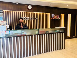 Lobby - HOTEL SHREE JEE  (Chitrakoot)