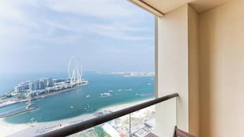 Dortoir Partagé Deluxe, vue plage | Enceinte de l’hébergement