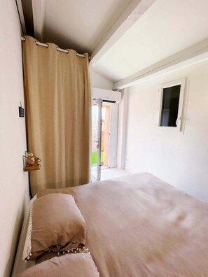 3 bedrooms, iron/ironing board, WiFi - House by the sea in Provence (Saint pierre la mer, Narbonne, Gruissan) (Fleury)