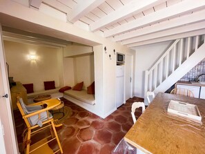 Interior - House by the sea in Provence (Saint pierre la mer, Narbonne, Gruissan) (Fleury)