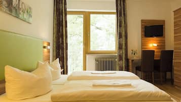 1 bedroom, internet, bed sheets