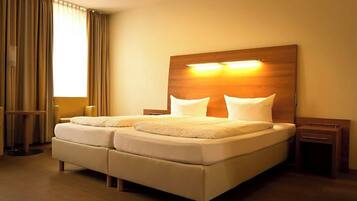 1 bedroom, internet, bed sheets