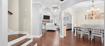 Liv Luxe- Tuscaloosa Rental with a deluxe outdoor entertainment area!