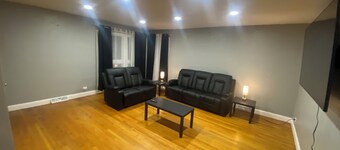 Ultimate Game House with Pool, Piano & 4 arcades!