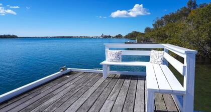 Studio Living with a private pool