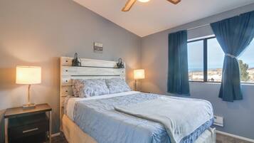 2 bedrooms, iron/ironing board, Internet, bed sheets