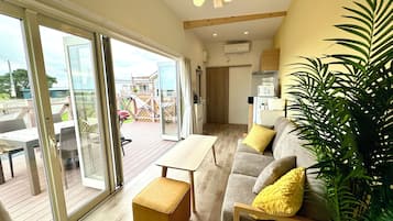 Individually decorated, individually furnished, free WiFi, bed sheets