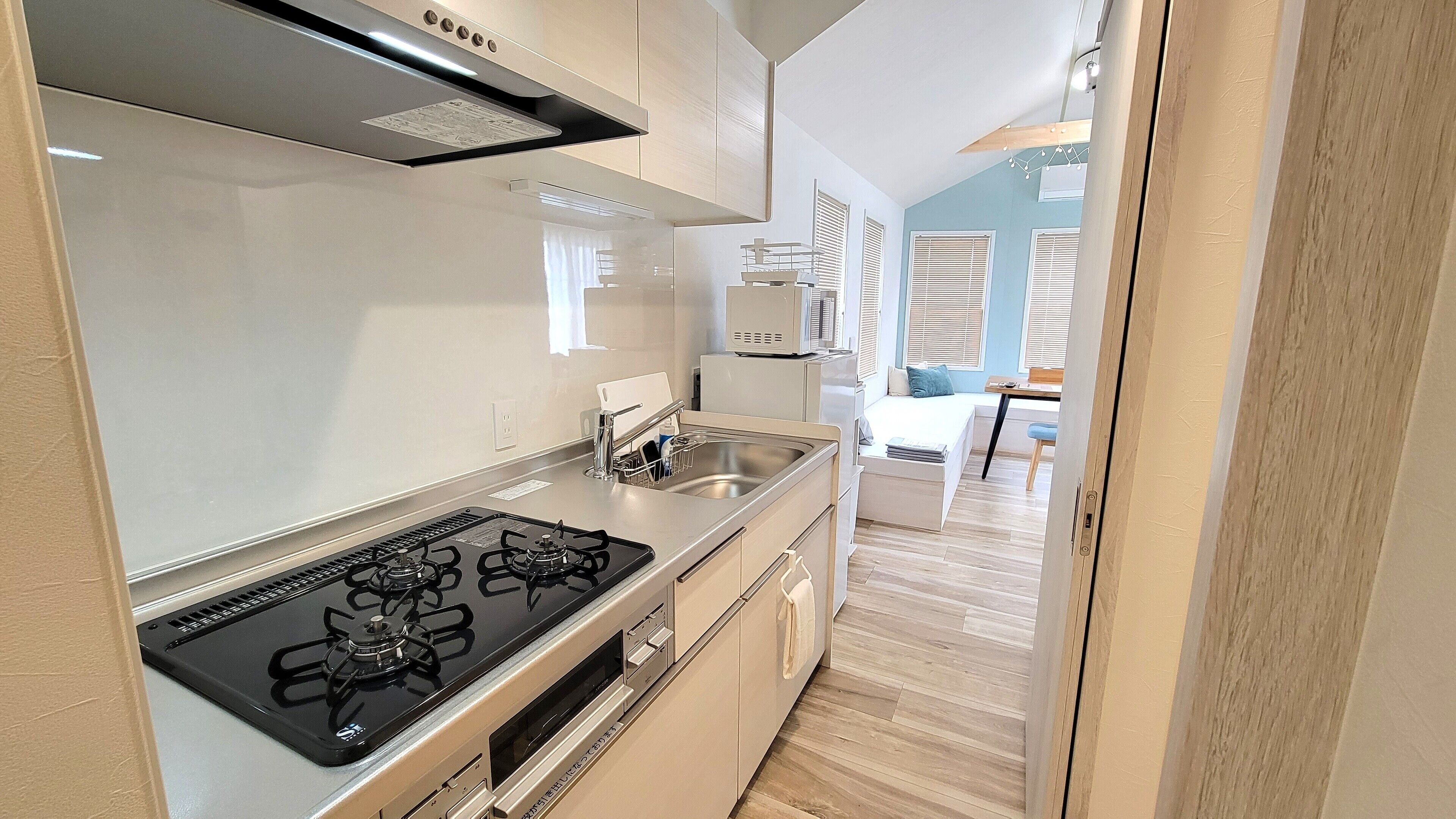 Iris (Up to 5 Guests): Equipped with a Fire Pit & BBQ Grill, Non smoking | Private kitchen | Full-sized fridge, microwave, stovetop, rice cooker