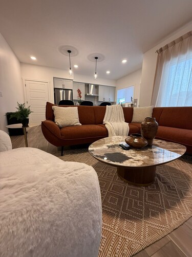 Cozy & Convenient – Perfect for Families, Groups & Work Trips