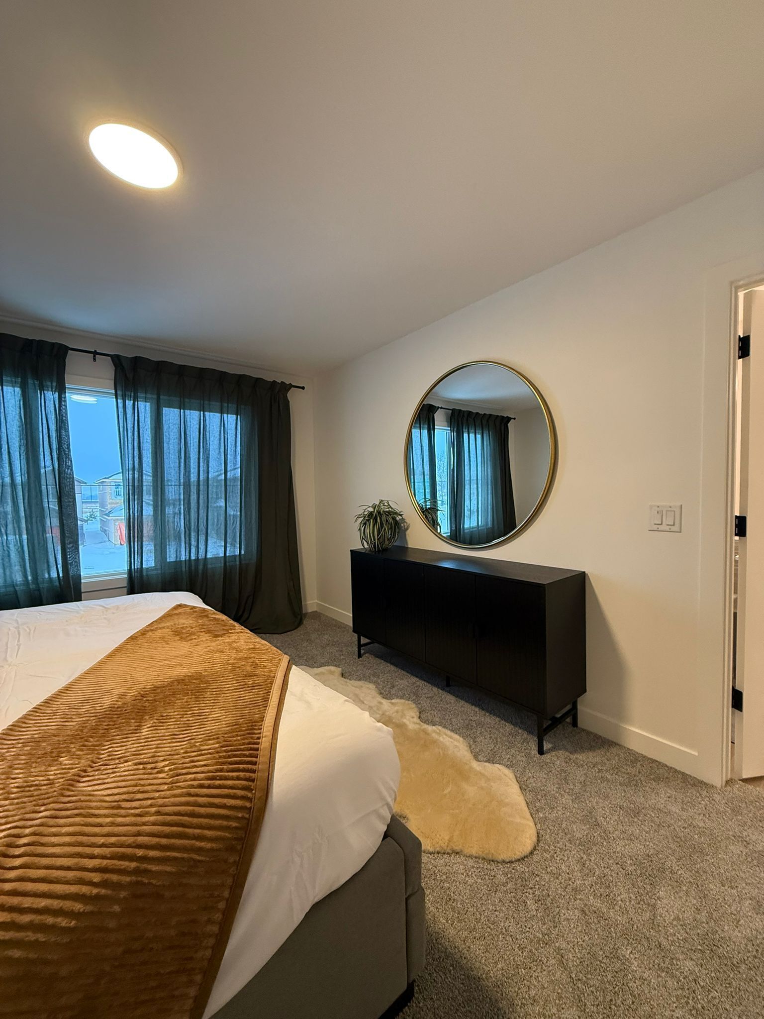 5 Schlafzimmer, Bügeleisen/Bügelbrett, WLAN, Bettwäsche