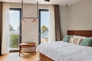 4 bedrooms, iron/ironing board, Internet, bed sheets - Pine View Bay, Hvar Island (Stari Grad)