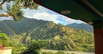 The Gangotri Homestay By Preet rS