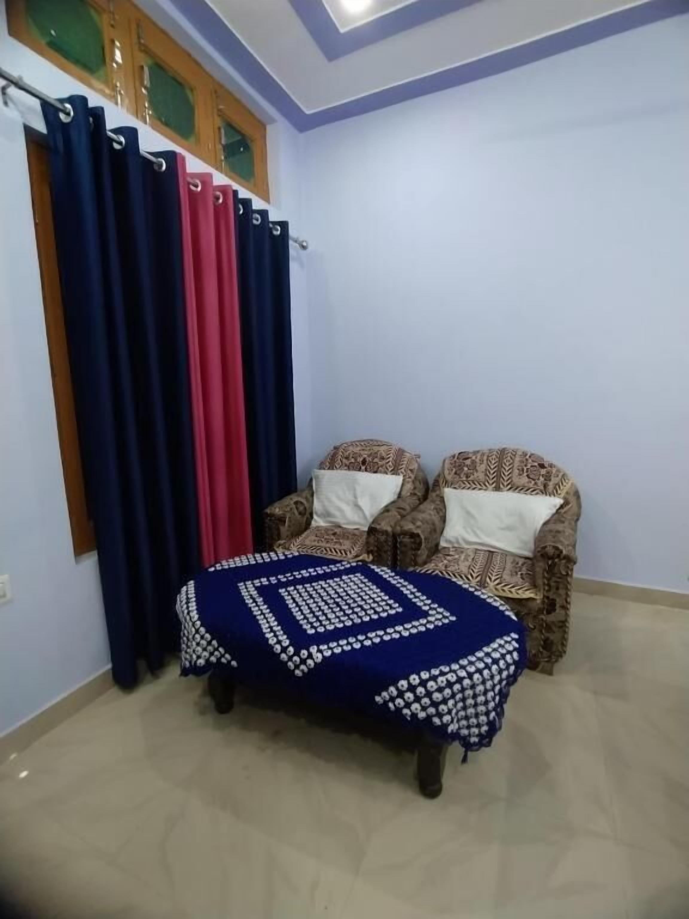 Double Room, Balcony, Hill View | Interior