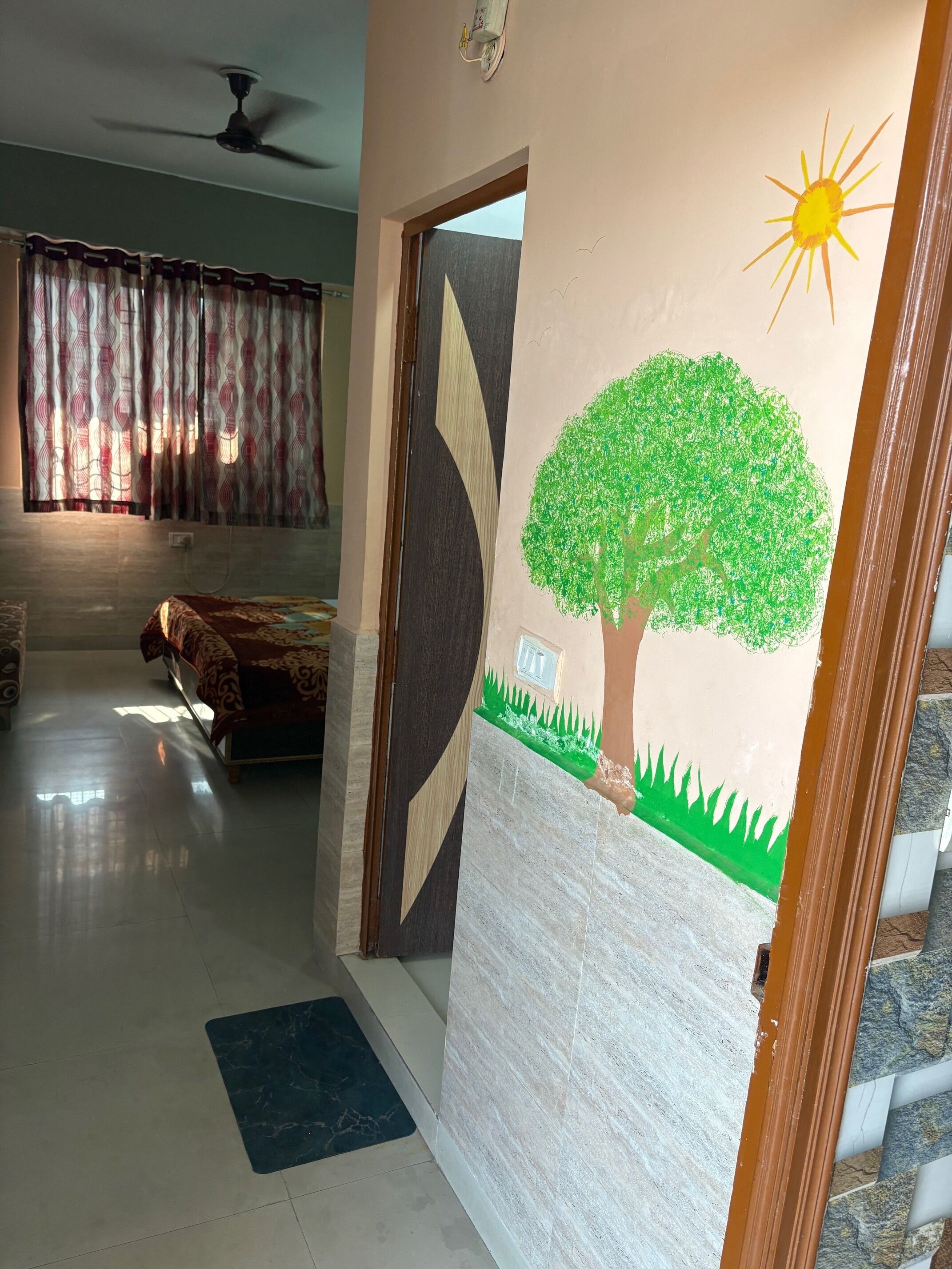 Basic Double Room, City View | Desk, free WiFi