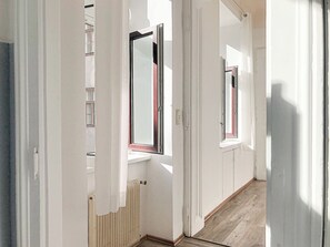 Basic Apartment | Interior - Fabulous 3BR Apt Near AKH For Groups (Vienna)