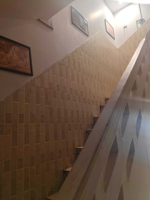 Interior - Riverview Haven Guest House & Cafe (Varanasi)