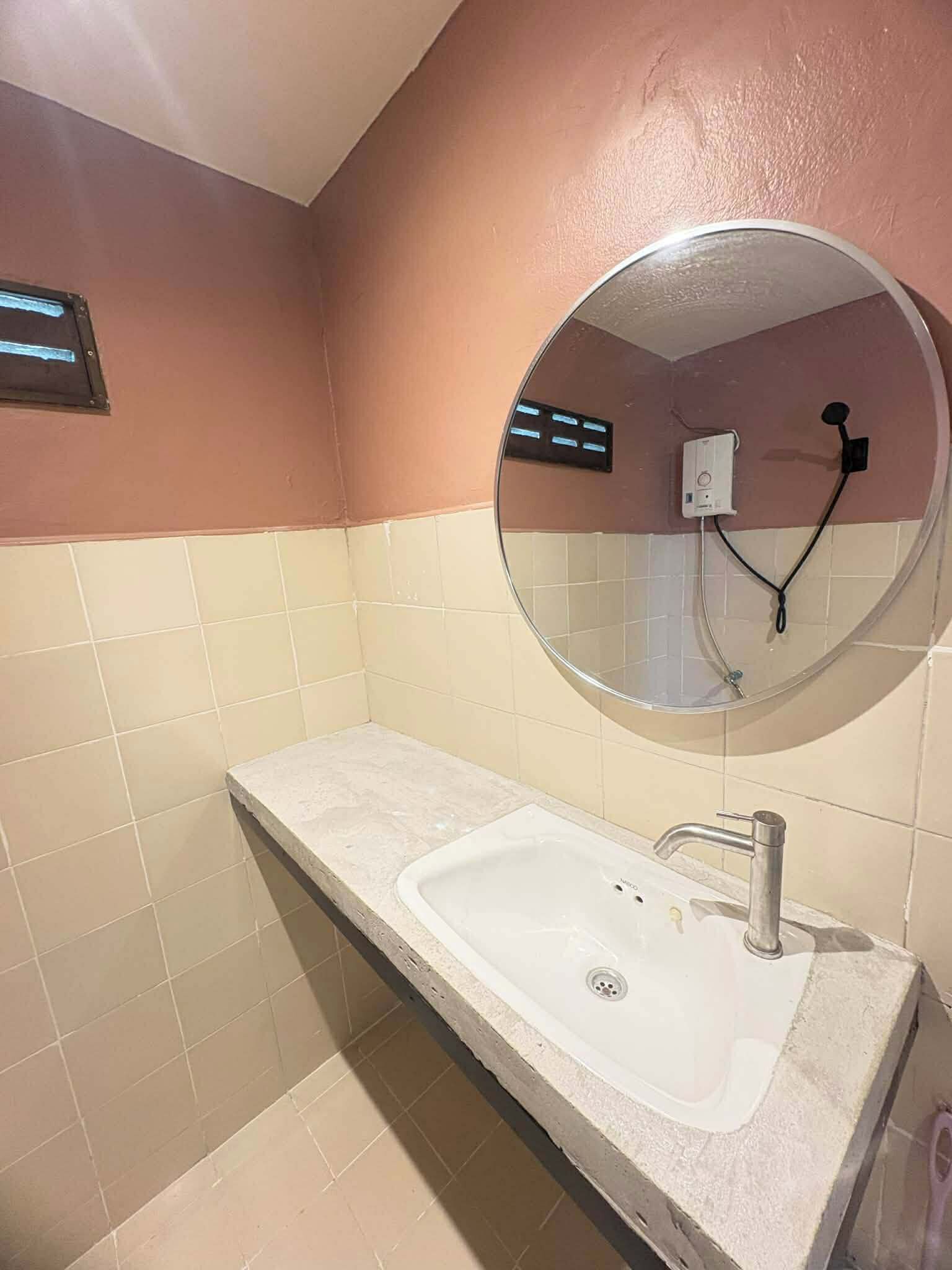 基础客房, 阳台, 花园景观 | 浴室