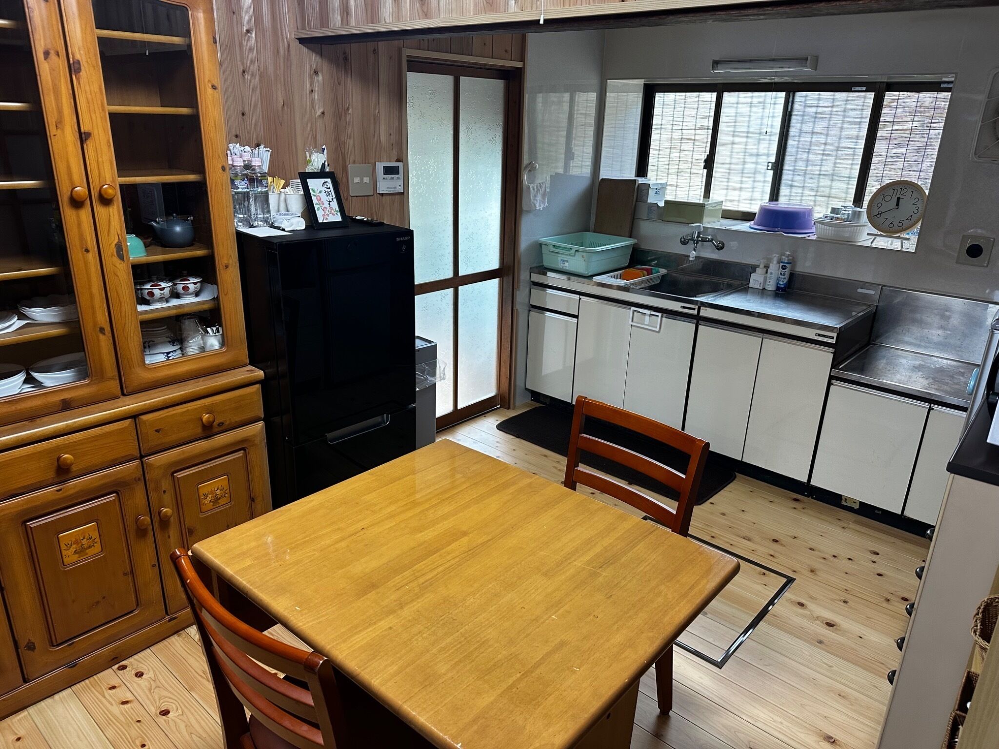 冰箱、微波炉、厨具/餐具