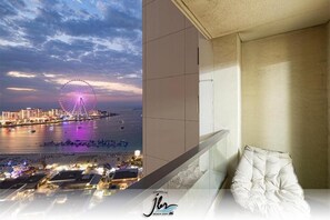 Property grounds - Beachside JBR Stay with Sea Views (Dubai)